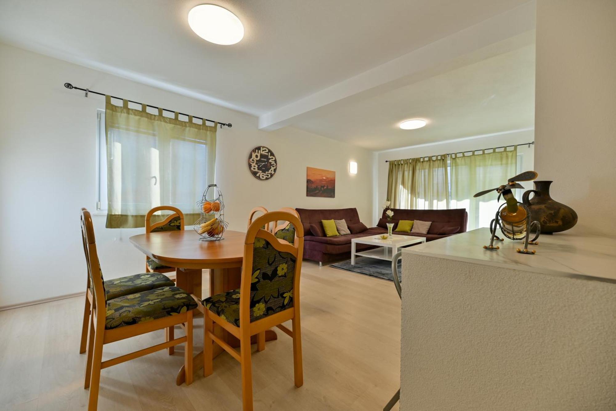Apartman Misura Trogir Exteriör bild