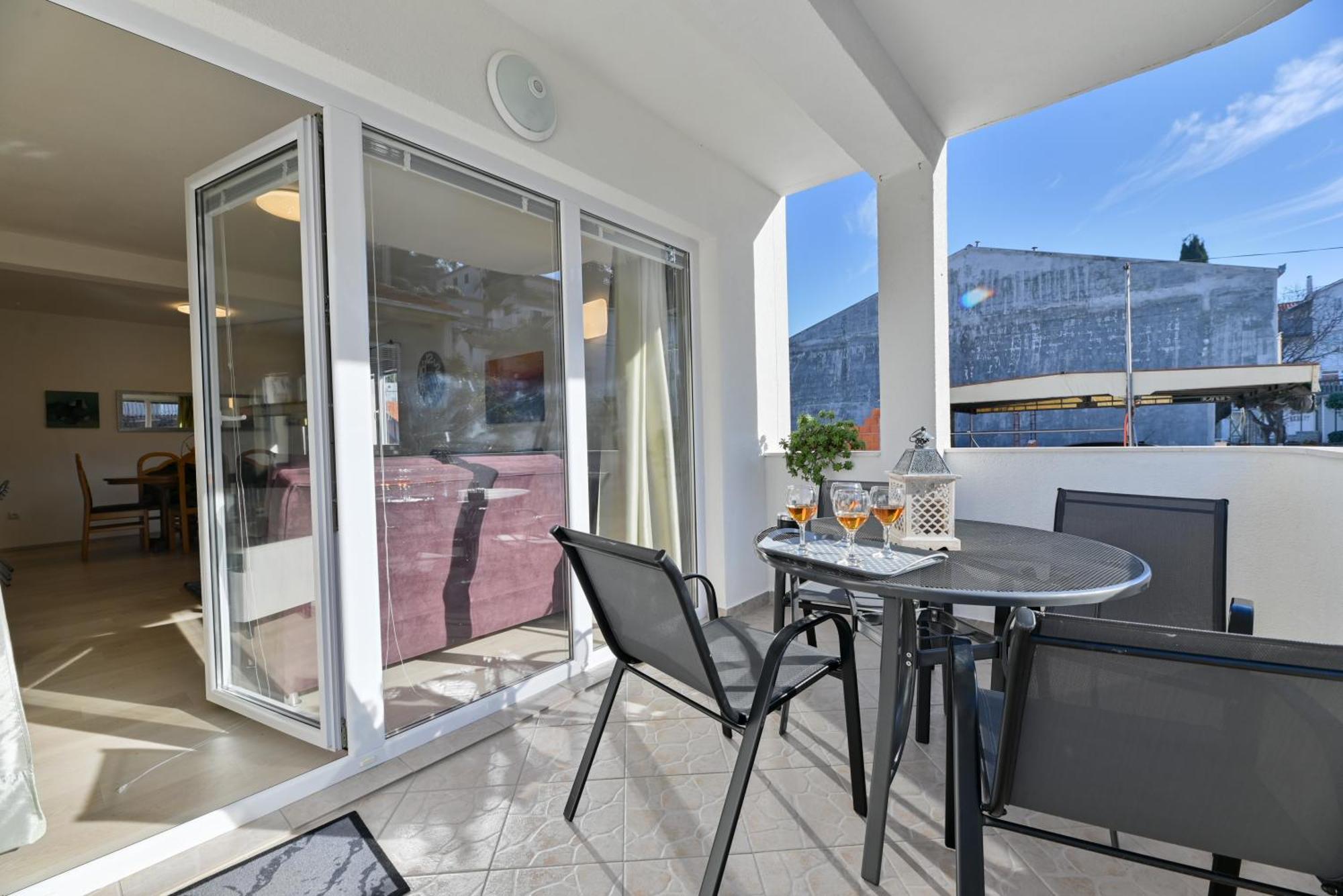 Apartman Misura Trogir Exteriör bild