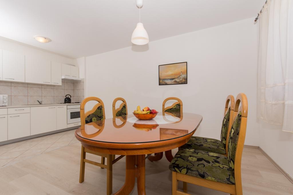 Apartman Misura Trogir Exteriör bild